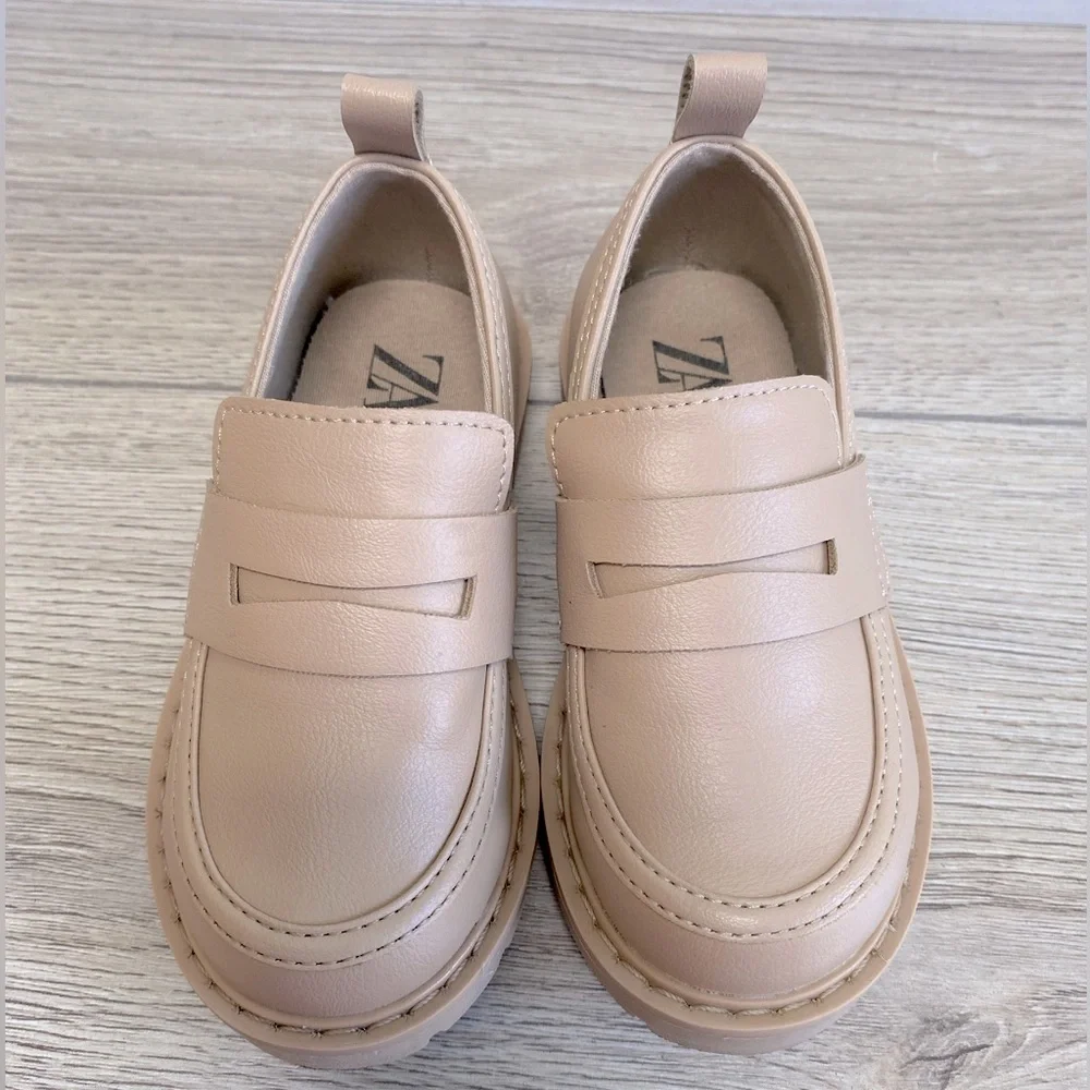 Zara Kids Beige/Tan Slip-On Loafers